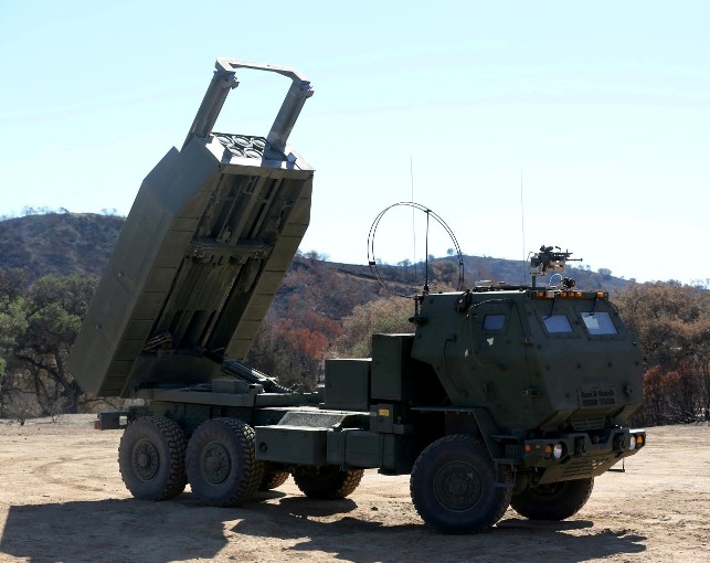 Warwheelsnet Photos Of The M142 High Mobility Artillery Rocket System Himars